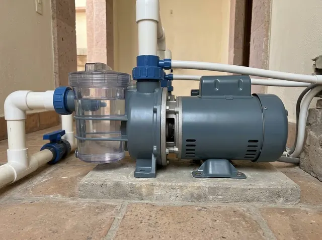 Bomba de alberca nueva instalada